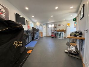 Photo 3- click for photo gallery